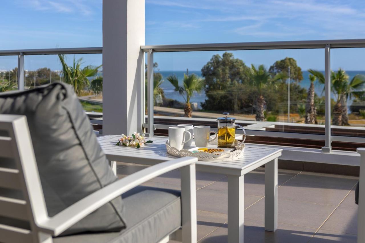 Faros BeachFront Villa Perivolia Exterior foto