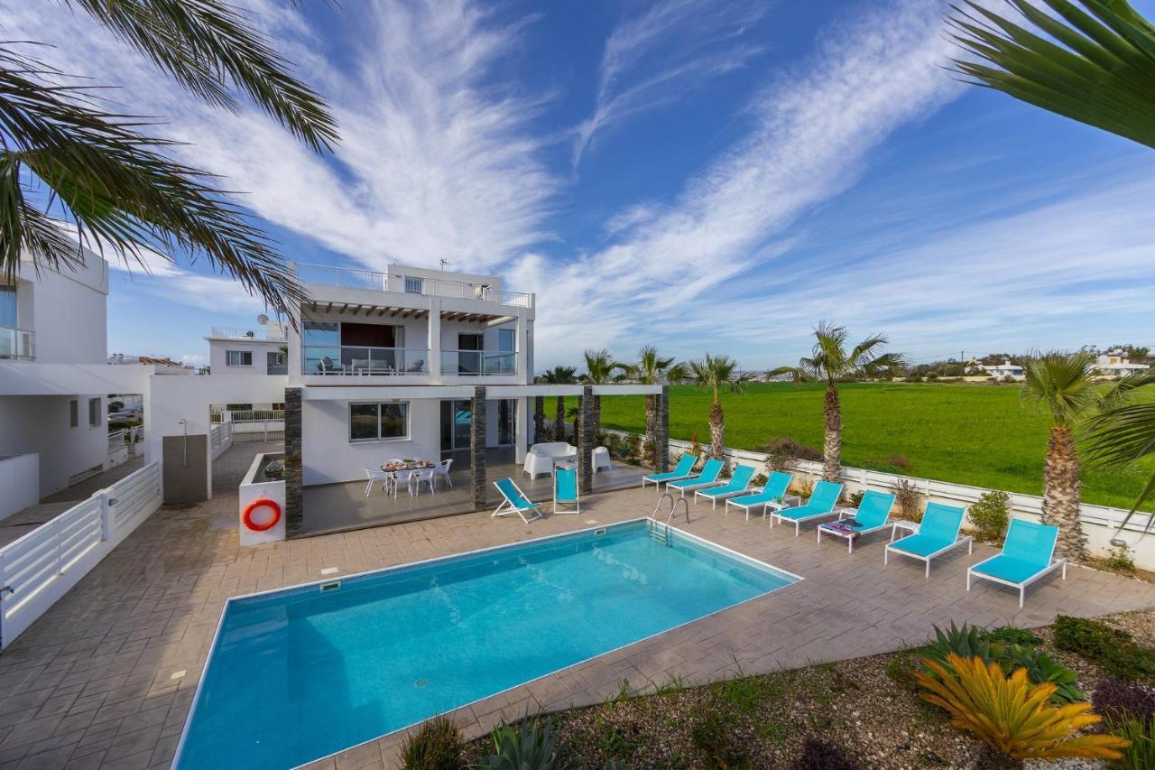 Faros BeachFront Villa Perivolia Exterior foto