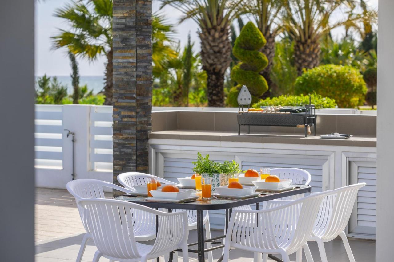 Faros BeachFront Villa Perivolia Exterior foto