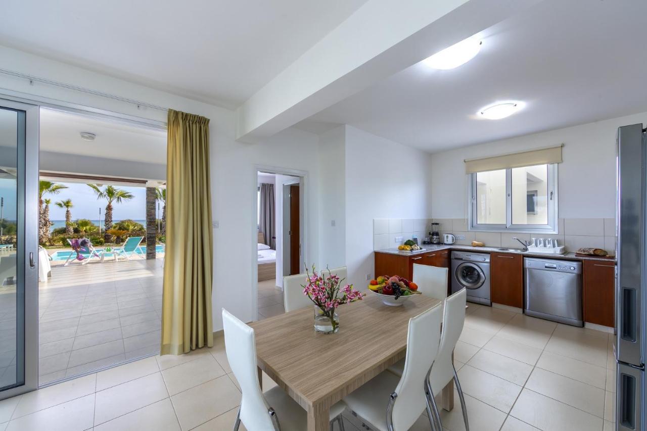 Faros BeachFront Villa Perivolia Exterior foto