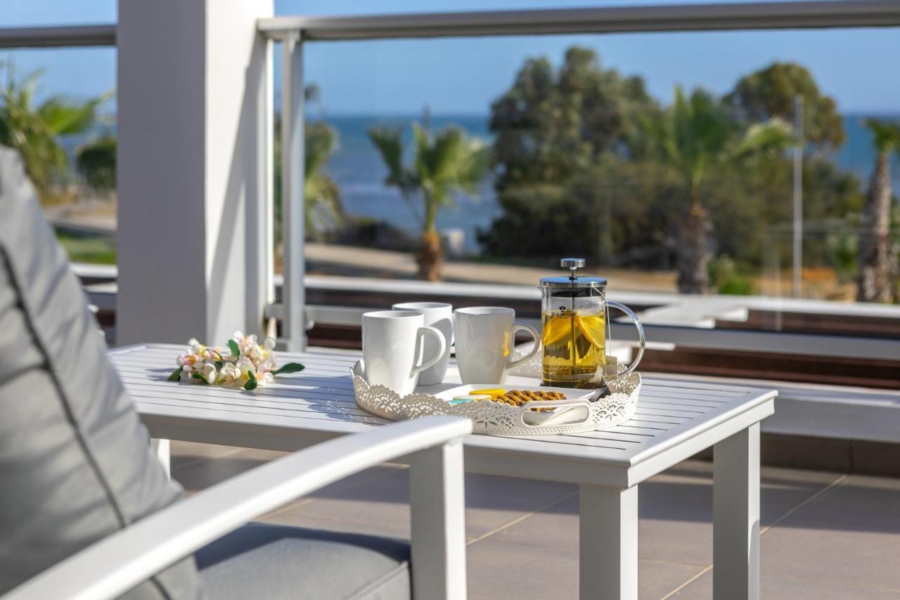 Faros BeachFront Villa Perivolia Exterior foto
